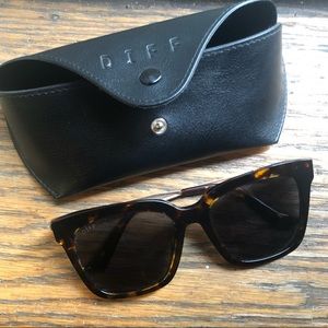 DIFF sunglasses - Bella Tortoise